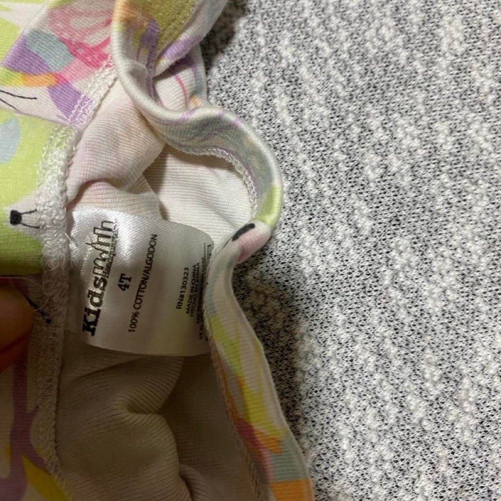 girl size 4 pajama bundle. SKU-B208 - Picture 3 of 6